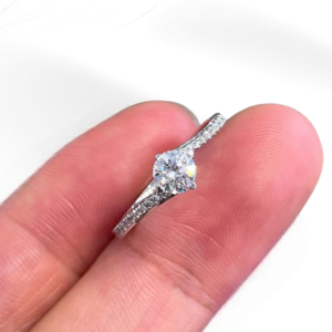 18K White Gold, Diamond Ring